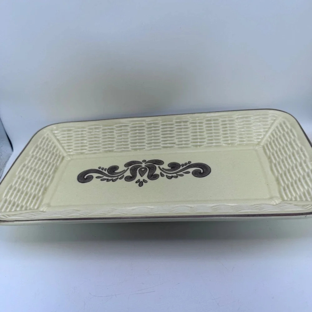 Pfaltzgraff Yorktowne Stoneware Rectangular‎ Serving Tray Basketweave 11.5x5.5